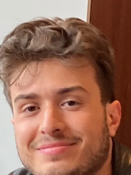 Retrato de Arnold Aim